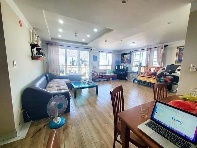Chung Cư 590 Cmt8, Q3: 100M2, 3P Ngủ, Căn Góc, 13,5Triệu/Th