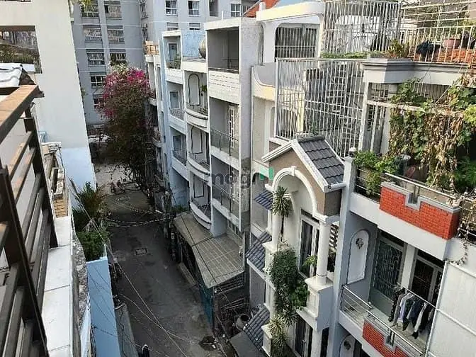 Nhà 5 Tầng - Hẻm Tô Hiến Thành - Thành Thái - 75M2 - 16 Tỷ