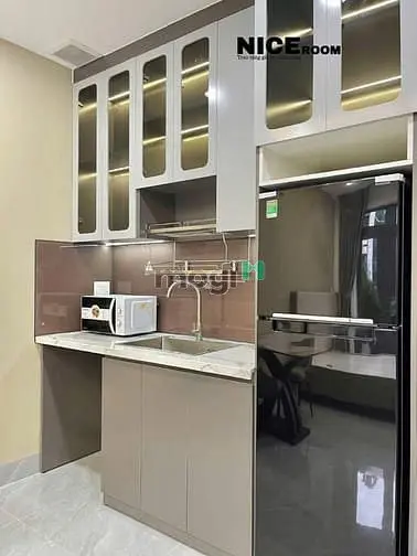 Cho Thuê Căn Hộ Mới Balcon Lớn Siêu Thoáng, Ngay Ngã 4 Hàng Xanh_Bt