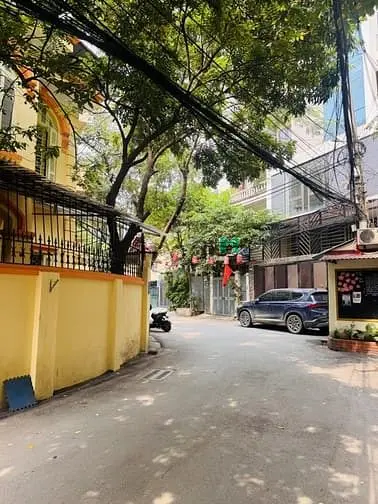 Ngọc Khánh – Ba Đình – Ô Tô Tránh 146 M2 – 3 T – Mt 14 M – Giá 42.4 Tỷ