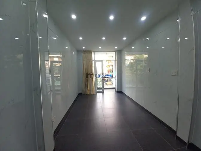 Cần Cho Thuê Mặt Bằng 1 Trệt 1 Lầu Mặt Tiền Đường Huỳnh Mẫn Đạt,Quận 5