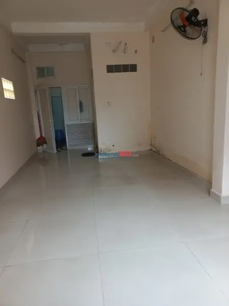 Phòng Cho Thuê Lầu 1 - 30M2, Đầy Đủ Tiện Nghi Quận 11