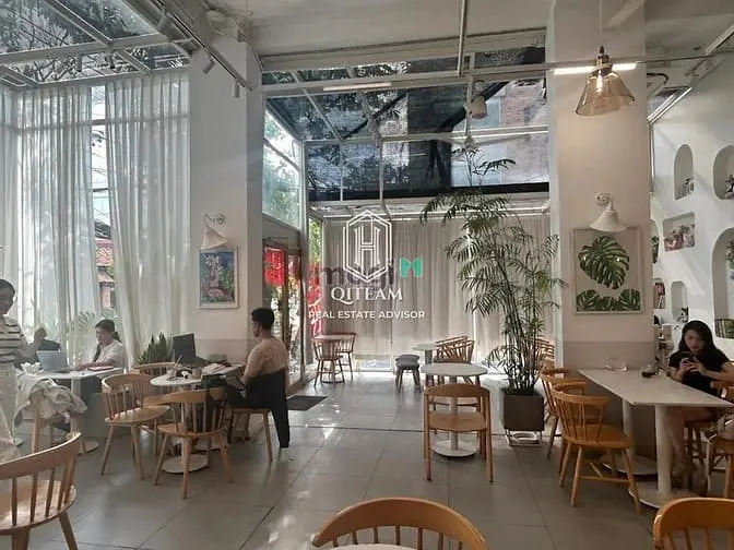 Siêu Phẩm - Cho Thuê Nhà Góc 2Mt 37-39 Đường D5, Bình Thạnh, Dt 7X18M