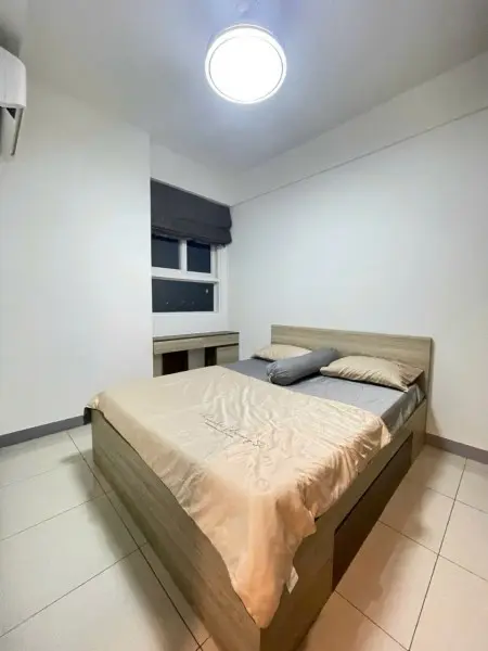 Căn Hộ 2P Ngủ Oriental - Âu Cơ Có Đủ Nội Thất Giá 12Tr/Tháng
