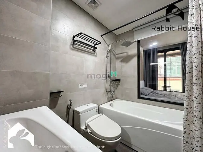 Cho Thuê Căn Hộ Balcon Cao Cấp, Bồn Tắm, Ngay Hồ Con Rùa, Trung Tâm Q3