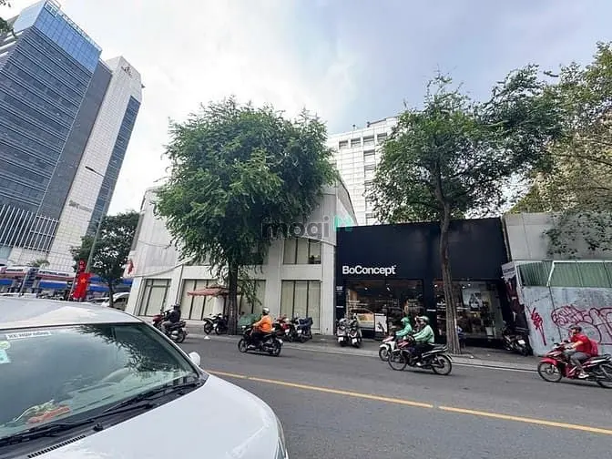 Cho Thuê Nhà 128A Hai Bà Trưng - Trần Cao Vân, Gần Hồ Con Rùa - Mt 10M