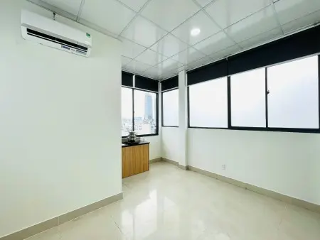 Phòng Mới Xây Nằm, Siêu Thoáng Ngay Hàng Xanh, Gần Đh Gtvt, Hồng Bàng,....