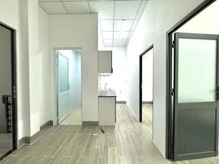 Cho Thuê Căn 2 Phòng Ngủ - 2 Cửa Sổ - Full Nội Thất - Gần Chợ Tân Hương