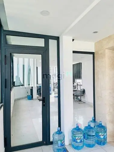 33 Tỷ - Hđt: 125 Triệu! Bán Góc 3 Mặt Tiền Ngang Lớn 14M - 5 Tầng Tm