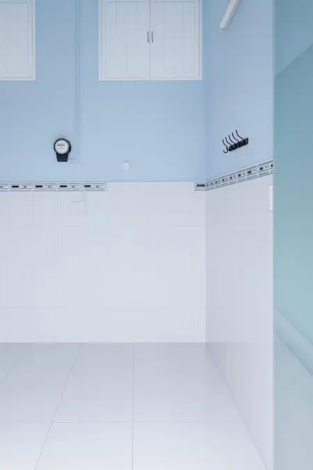 Nhà Nhỏ Riêng Biệt Mặt Tiền Không Ngập Gần Đồng Đen Âu Cơ