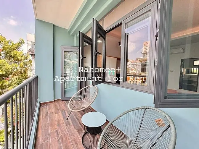 Cho Thuê Căn Hộ Balcon Lớn_40M2_Đh Ngoại Thương_Ngã 4 Hàng Xanh_Bt🥰
