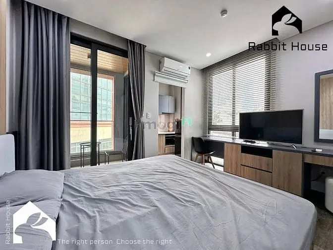 Cho Thuê Căn Hộ Balcon Cao Cấp, Bồn Tắm, Ngay Hồ Con Rùa, Trung Tâm Q3