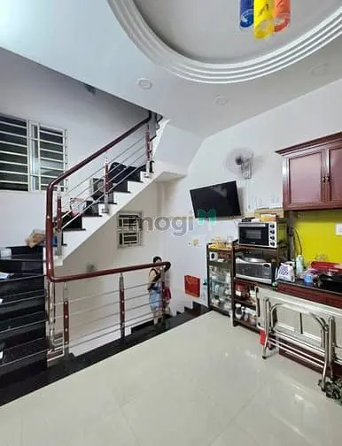 Nhà Nguyễn Tri Phương – Trung Tâm Q10 , 4 Tầng,Dt: 3,8M X 11M
