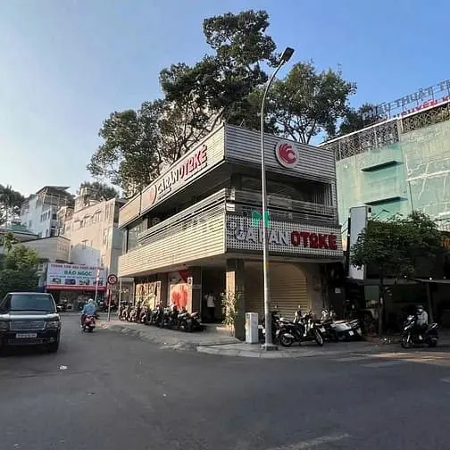 Siêu Phẩm Góc 3 Mặt Tiền Lê Thị Riêng, Quận 1