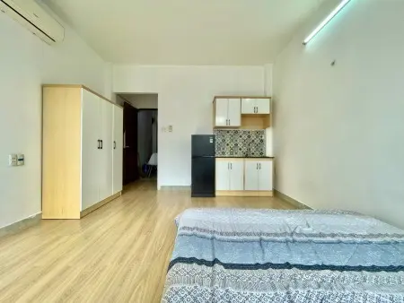 Phòng Trọ Ban Công Nội Thất Mới Tại Nơ Trang Long,Bình Thạnh Ngay Chợ Bà Chiểu Đi Q1,Q2 Nhanh