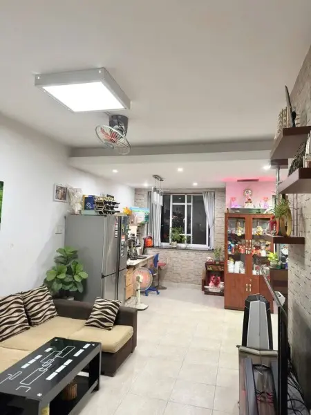 Chung Cư Phú Thạnh, Nguyễn Sơn, Tp: 2P Ngủ, 95M2, Giá 9,5Tr, Full Nt