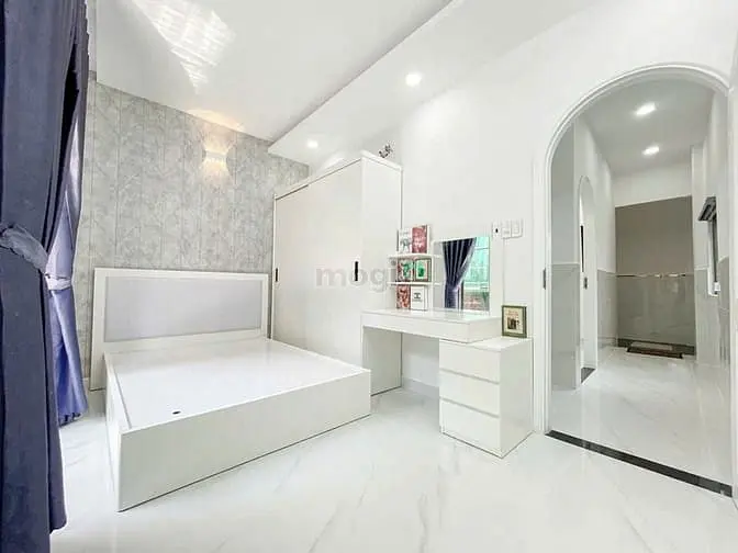 Bán Nhà 3Pn,Full Nội Thất Đường Ông Ích Khiêm P14,Q11