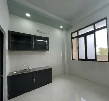 Phòng Mới Xây, An Ninh Gần Đh Văn Lang, Đh Luật, Uth, Hutech,.....