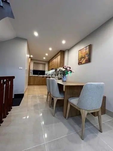 Phố Lệ Mật – Long Biên – 70 M2 – 4 Tầng – Mặt Tiền 4.1 M – Giá 11.9 Tỷ