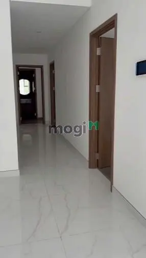 Bán Nhanh Căn Góc Skylinked Villa Celadon City 4Pn 4Wc 242M2 Giá 22 Tỷ