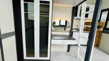 Cho Thuê Duplex Có Nội Thất Gần Hàng Xanh, Đường Xô Viết Nghệ Tĩnh, Quận Bình Thạnh
