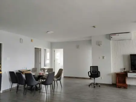 Pn Techcons, Hoa Sứ, Cho Thuê Căn 2 Phòng, 90M2, Nội Thất, 16Tr/Th
