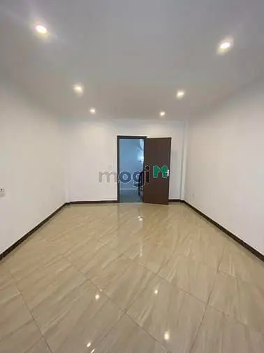 Tôi Cần Bán Nhà Lạc Long Quân, Giá 16 Tỷ, 55M2X5T, Ô Tô Đỗ
