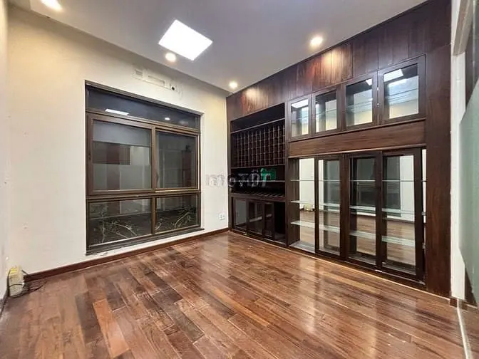 10X15M - Cho Thuê Biệt Thự Trần Quốc Toản, Quận 3 - Trệt 2 Lầu, Giá 5X