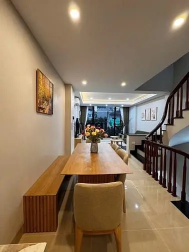 Phố Lệ Mật – Long Biên – 70 M2 – 4 Tầng – Mặt Tiền 4.1 M – Giá 11.9 Tỷ