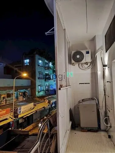 🏡Cho Thuê Căn Hộ 1Pn_Ban Công_Tách Bếp_Có Máy Giặt Riêng_Khu An Ninh