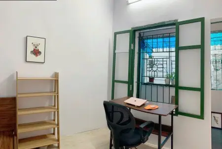 Chính Chủ Cho Thuê Căn Hộ 50M2 Thoáng Mát, 2Pn, Phố Trần Quốc Toản, Hk