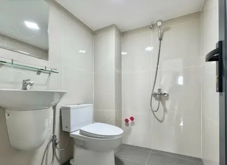 Gần Dh Văn Hiến. Cao Đẳng Xây Dựng. Đh Kinh Tế 0374158695