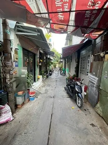 Hoa Hồng 1% Bán Nhà Nát 7,8M X8,7M Tiện Xây Biệt Thự