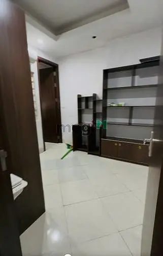 Tôi Bán Ccmn Giáp Nhất 50M² 2Pn Full Nt – Sổ Đỏ Thang Máy, Ô Tô Đỗ Cửa
