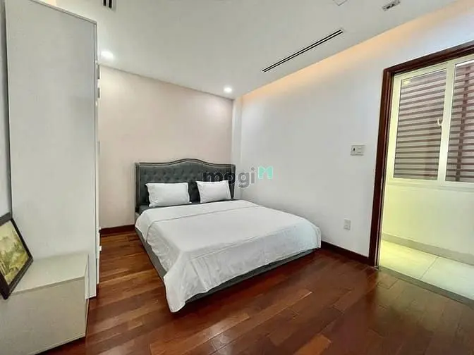 Cho Thuê Căn Hộ 2Pn/2Wc Cực Thoáng_Cầu Ba Son_Nguyễn Bỉnh Khiêm_Q1🌸
