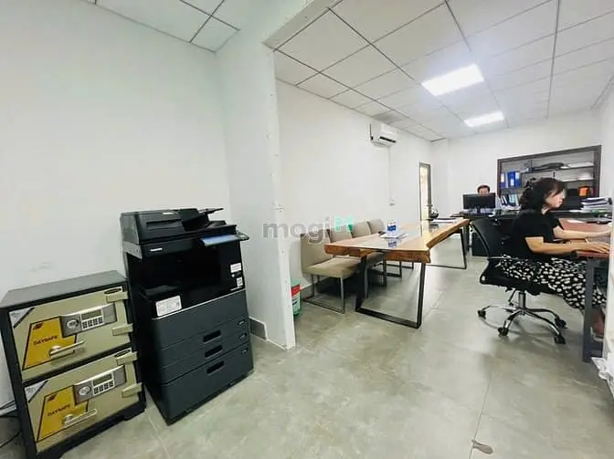 Văn Phòng Nguyễn Văn Hưởng, Thảo Điền, Q2 (123M2). Giá Thuê 50Tr/Th.