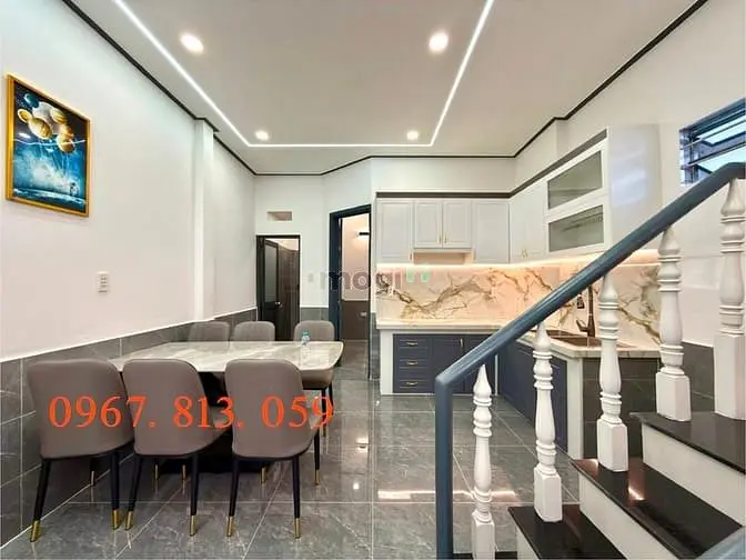 Nhà Thạnh Lộc 15, Dt:4X13.5M, Trệt, 1 Lầu,3 Pn, 2 Vs, Sân Trước