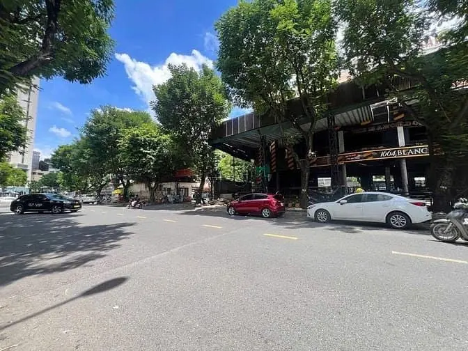 Cho Thuê Nhà 179 Cao Thắng - The Gangs Cũ - Dt 1800M2, Mt 32M2