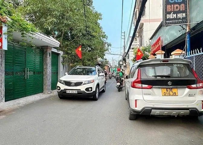 Bán Đất Tặng Nhà 3L Ngang 12M 132M2 Hẻm 350/ Nguyễn Văn Lượng 14.8 Tỷ