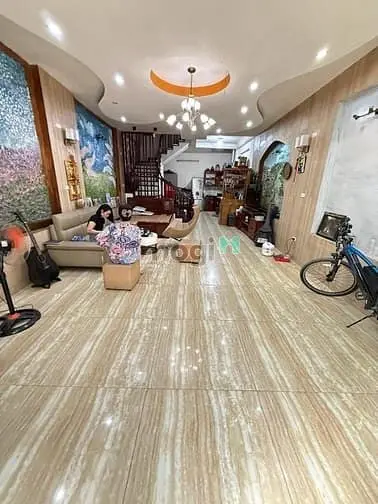 Bán Nhà Thanh Đàm Hoàng Mai, 97M², Mặt Tiền Cực Đẹp