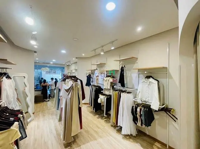 Hxh 8M - Gần 100M2 - Khu Vip Tân Bình - Chỉ Hơn 12 Tỷ