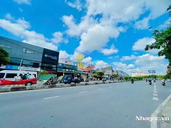 Cho Thuê Nhà Mt Tô Ký - Ngang 20, Dtsd Hơn 1000M2, Gần Chợ Cầu