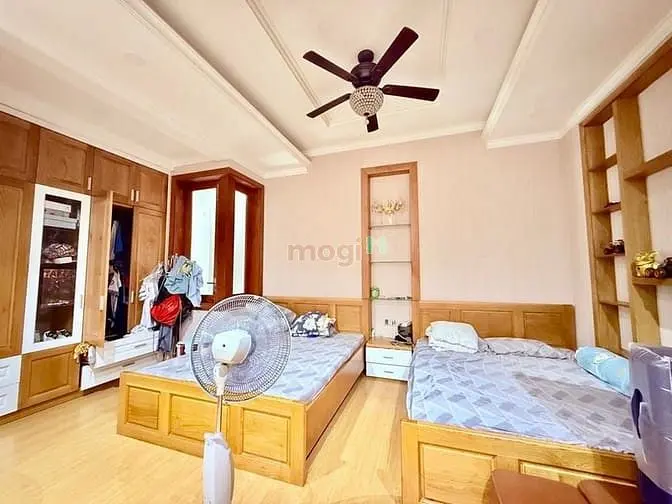 Biệt Thự Mặt Tiền Đường 30M Quận Tân Bình, 160M2, 6 Tầng Thang Máy