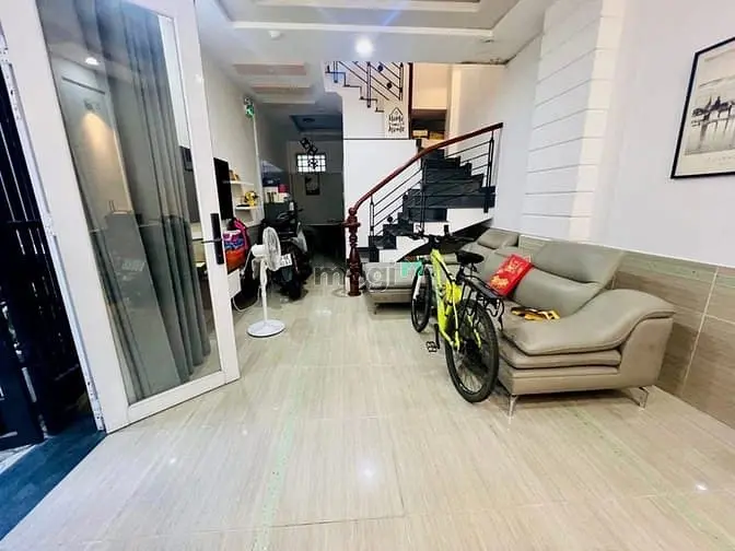 Bán Gấp Nhà Phan Đăng Lưu Q.phú Nhuận 42M2 Chỉ 4Tỷ Shr