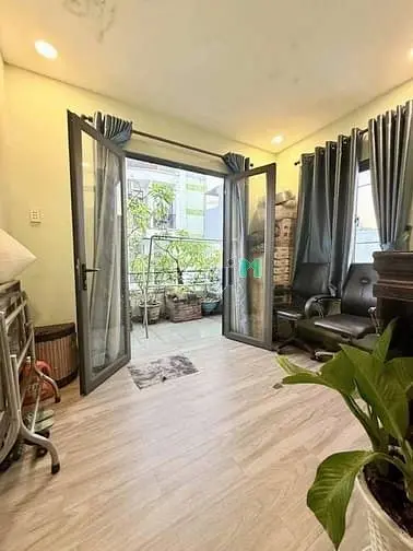 🏡 Hxh Cách Mạng Tháng 8 , P 13 , Q 10 - Diện Tích 3,5 X 12M - Kết Cấ
