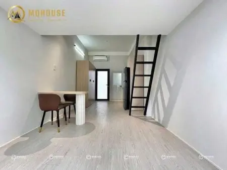 Duplex Full Nội Thất Quận 10 – Ban Công, Gác Cao, Thiết Kế Hiện Đại