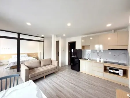 Căn Hộ 1 Phòng Ngủ Siêu Tiện Ích Nằm Ngay Lý Chính Thắng Quận 3