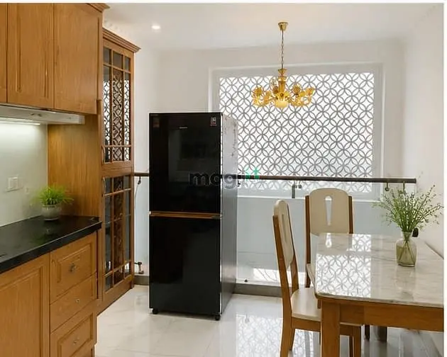 Mặt Tiền Khu Phan Xích Long - 6 Tầng Thang Máy - Chỉ Hơn 12 Tỷ