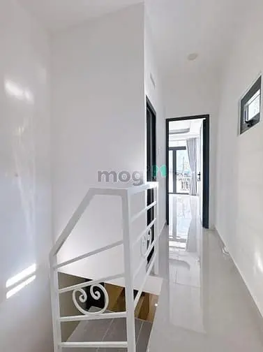 Nhà Mới 2 Tầng Kế Bên Đh Văn Lang - 50M² Sd 2Tỷ310-Tăng Bạt Hổ
