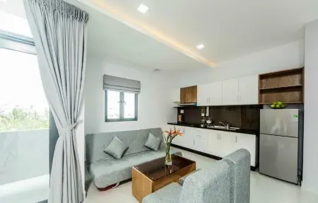 Căn Hộ Cao Cấp Nội Thất Bancol Thoáng Tiện Nghi Ngay Phan Xích Long